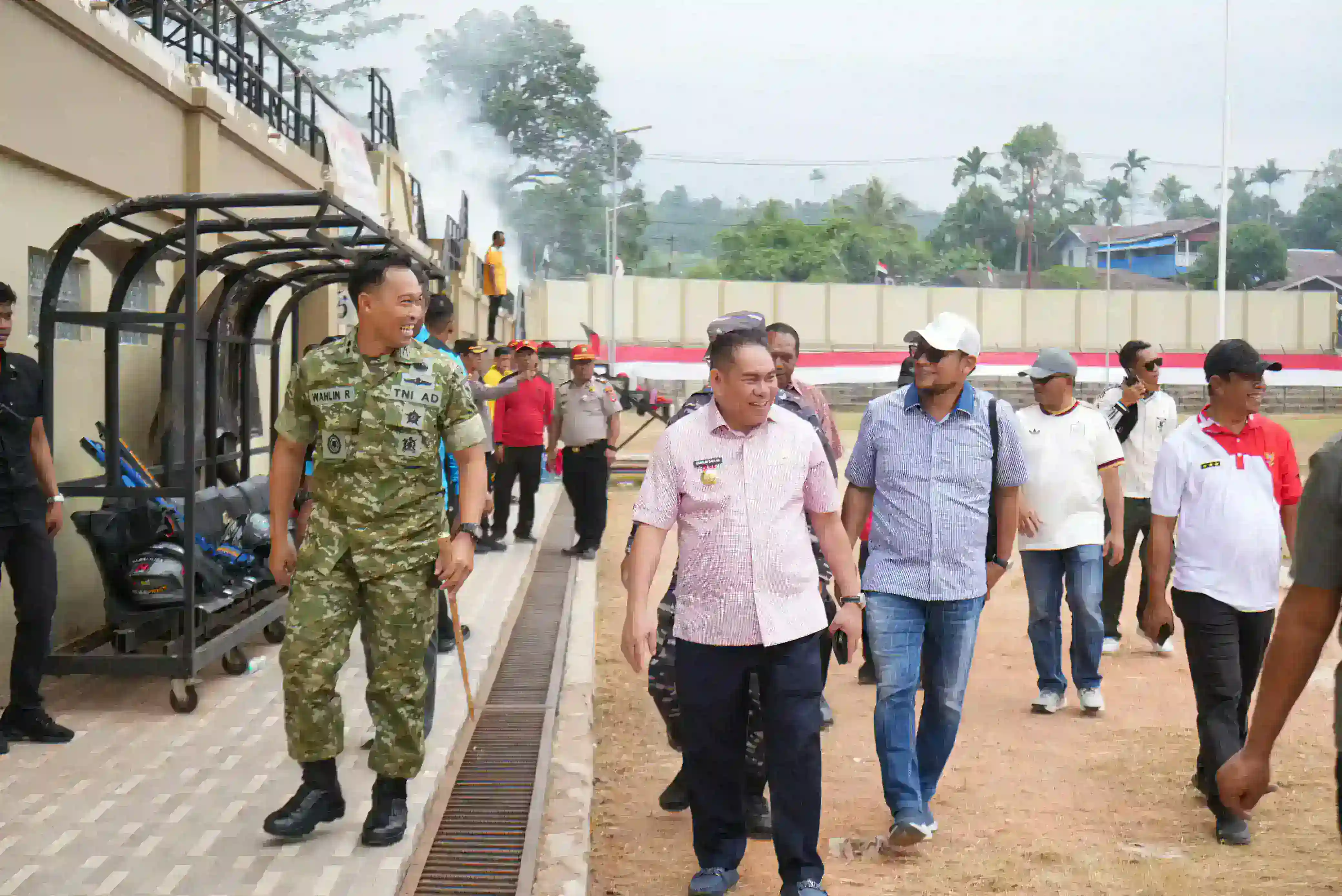 Menjelang 17 Agustus, Bupati Fakfak Pastikan Stadion 16 November Siap Menjadi Panggung Kemerdekaan